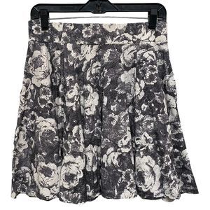 Urban Outfitters Womens Medium Black White Floral Fit and Flare Mini Micro Skirt